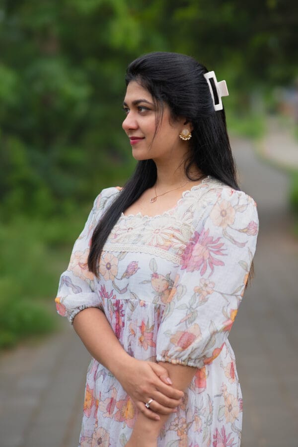 IRAA EARTHY FLORAL KOTA SCALLOPED LACE DRESS